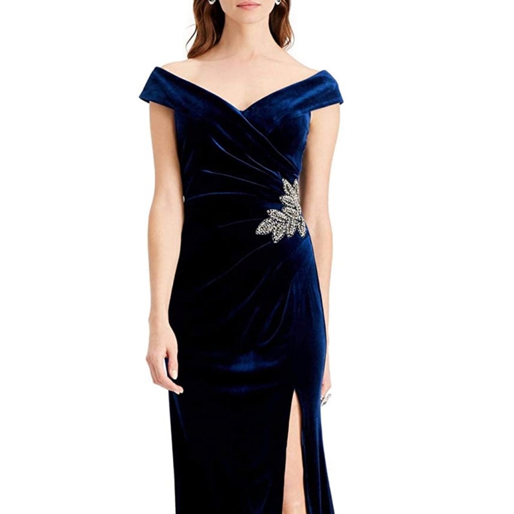Alex Evenings Long Velvet Off The Shoulder Dress Imperial Size 16.